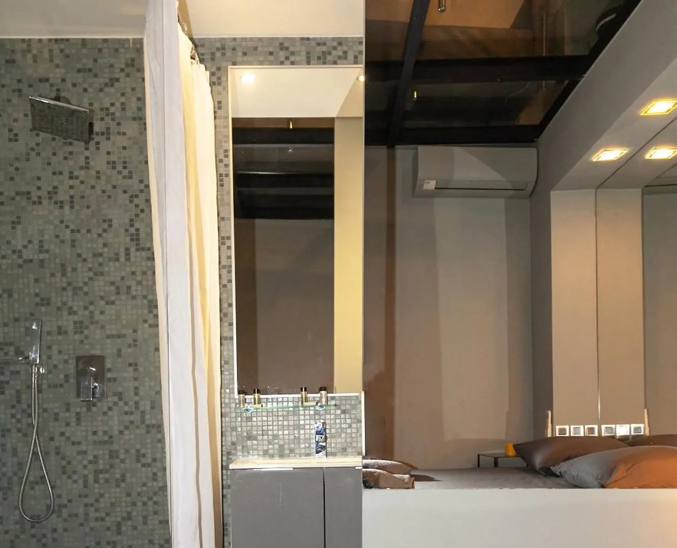 Loft Atypique Avec Terrasse, Calme Et Cosy Apartment Paris