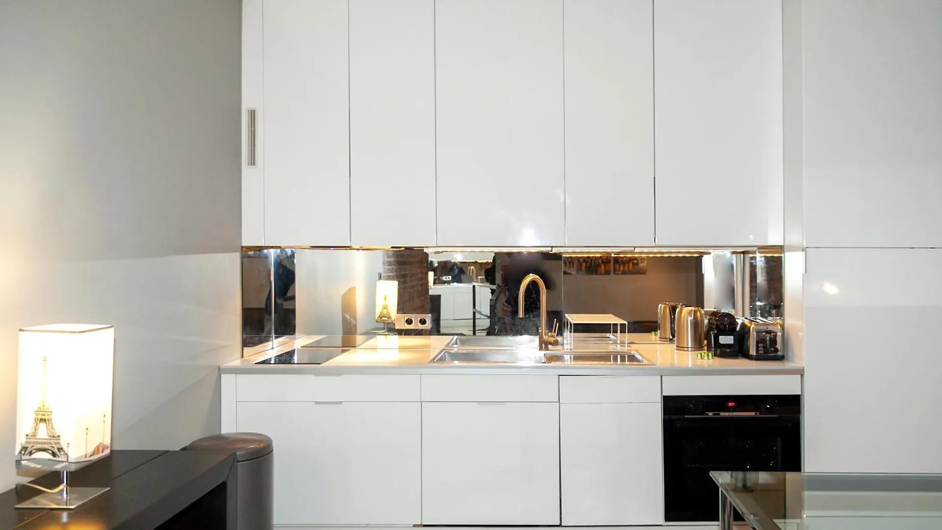 Loft Atypique Avec Terrasse, Calme Et Cosy Apartment Paris